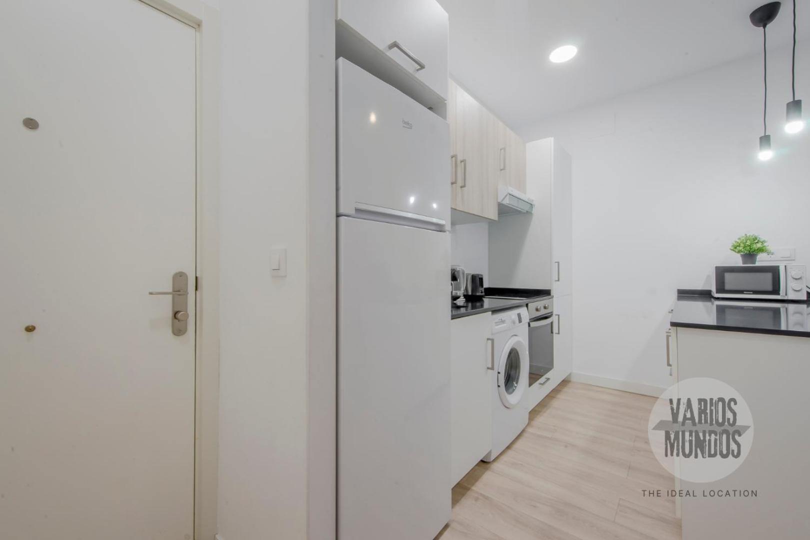 Confort Con Parking Para 3, Vive La Latina Madrid Bagian luar foto
